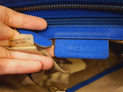 nr seryjny michael kors portfel|Michael Kors bag serial number lookup.